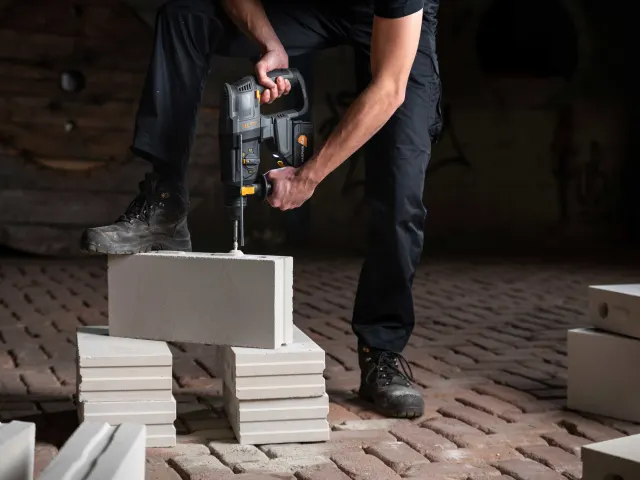 Batavia MAXXPACK Brushless SDS Plus Drill 18V Bare Unit - Image 4