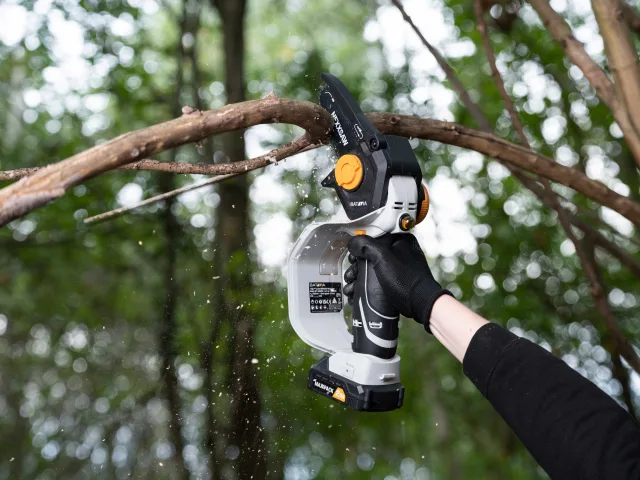 Batavia NEXXSAW 6in Chainsaw 18V 1 x 2.0Ah Li-ion - Image 3