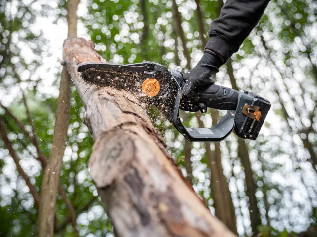 Batavia NEXXSAW 7in Chainsaw 18V 1 x 4.0Ah Li-ion - Image 3