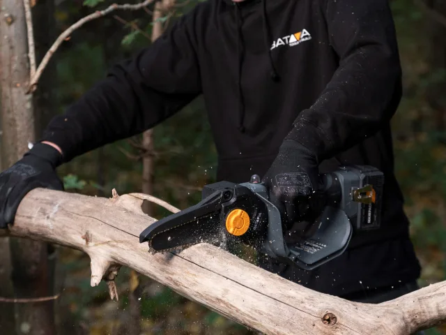 Batavia NEXXSAW 7in Chainsaw 18V 1 x 4.0Ah Li-ion - Image 4