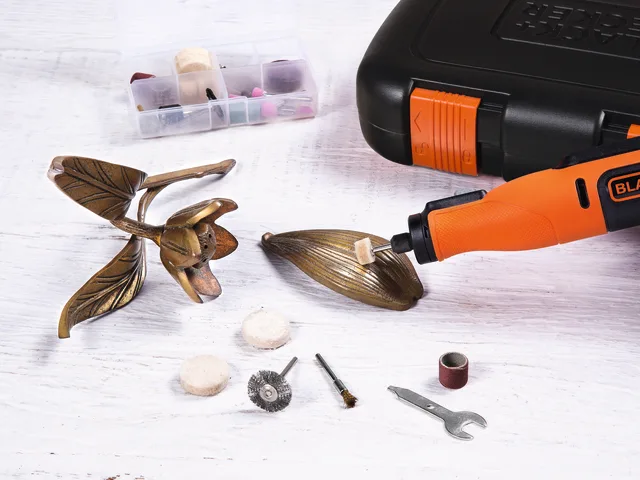 BLACK + DECKER BCRT8IK Rotary Tool 7.2V - Image 5