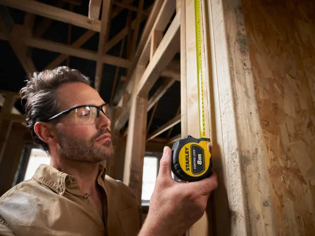 STANLEY® CONTROL-LOCK™ Pocket Tape 8m (Width 25mm) (Metric only) - Image 4