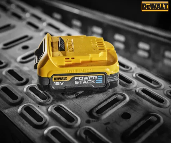 DeWalt DCBP034 XR POWERSTACK™ Slide Battery 18V 2.0Ah Li-ion - Image 4