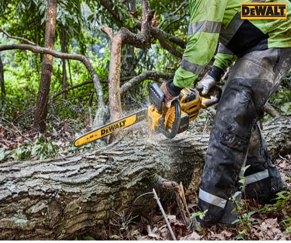 DCMCS574X XR FlexVolt Chainsaw 45cm Bar 54V 1 x 3.0Ah Li-ion - Image 3