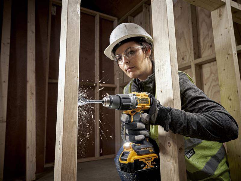 DeWALT Power Tools DCD805P2T XR BL G3 Combi 18V 2 x 5.0Ah Li-ion - Image 5