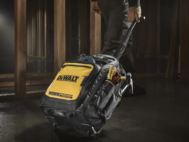 DEWALT DWST60101 Pro Backpack on Wheels - Image 6