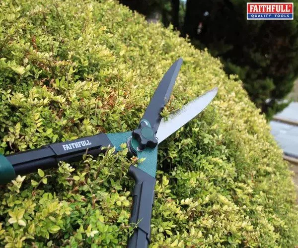 Faithfull Countryman Hedge Shear 250mm (10in) - Image 2