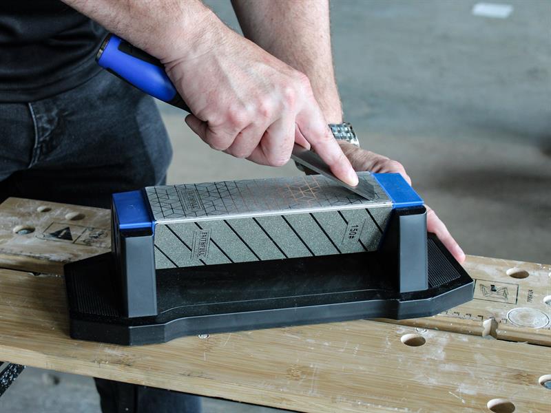 Faithfull Diamond Sharpening Tri-Stone 150, 325 & 1200G - Image 3
