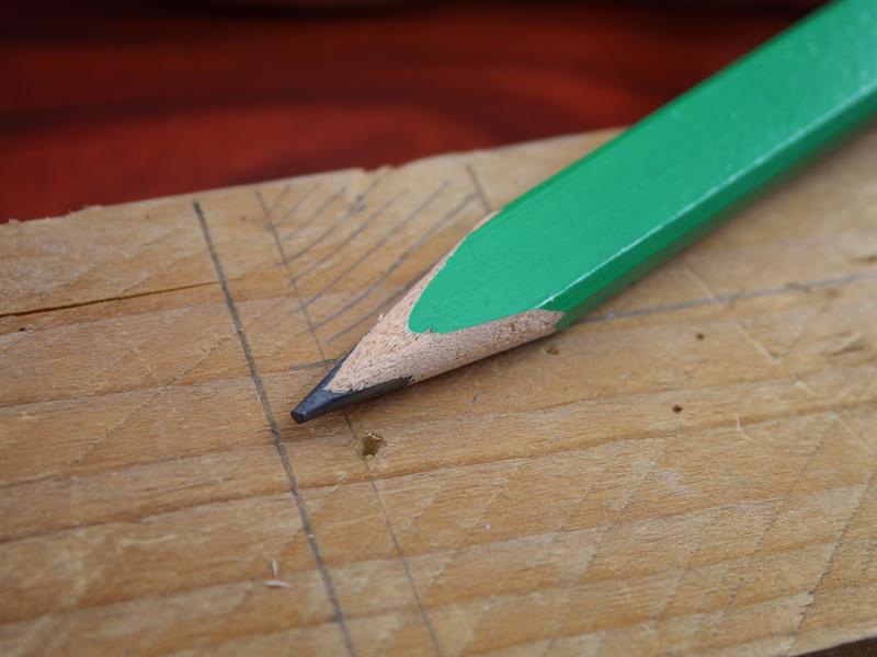 Faithfull FSC Carpenter's Pencils - Green / Hard (Pack 10) - Image 3