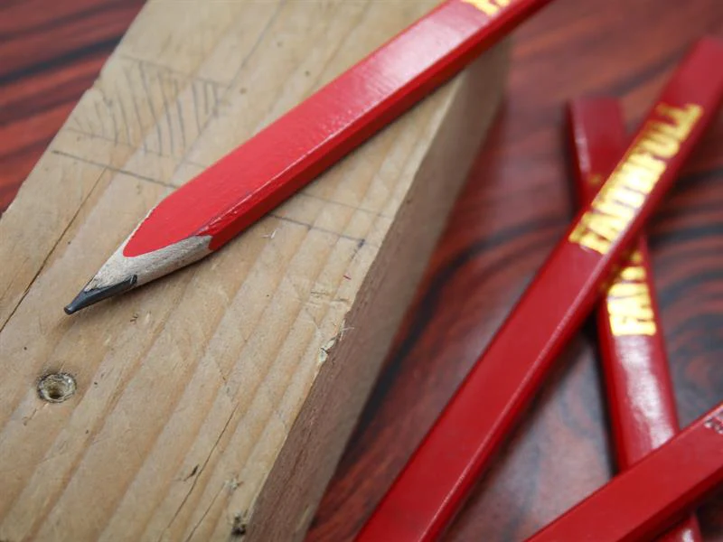Faithfull FSC Carpenter's Pencils - Red / Medium (Pack 10) - Image 4
