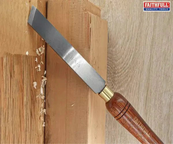 Faithfull HSS Turning Chisel 25mm Plain Skew - Image 2