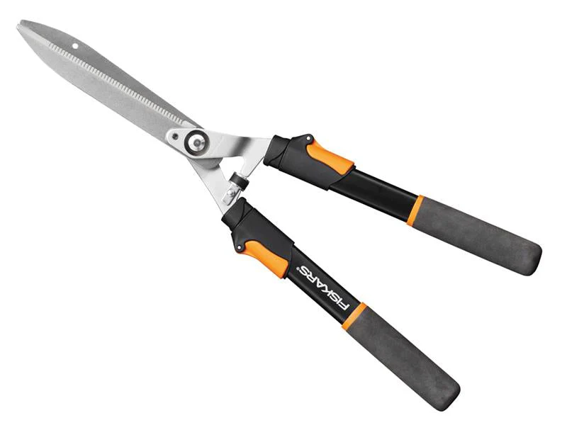 Fiskars  Solid™ Telescopic Hedge Shears