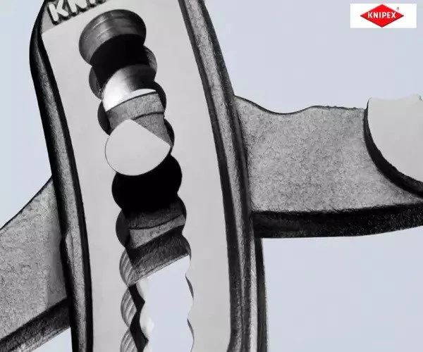 Knipex Alligator® Water Pump Pliers PVC Grip 250mm (Loose) - Image 5