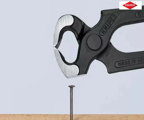 Knipex Hammerhead Style Carpenter's Pincers PVC Grip 210mm (8.1/4in) - Image 4