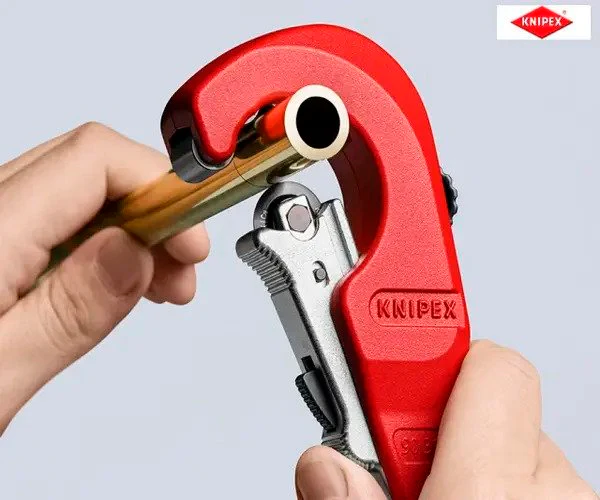 Knipex TubiX® XL Pipe Cutter 6-35mm - Image 4