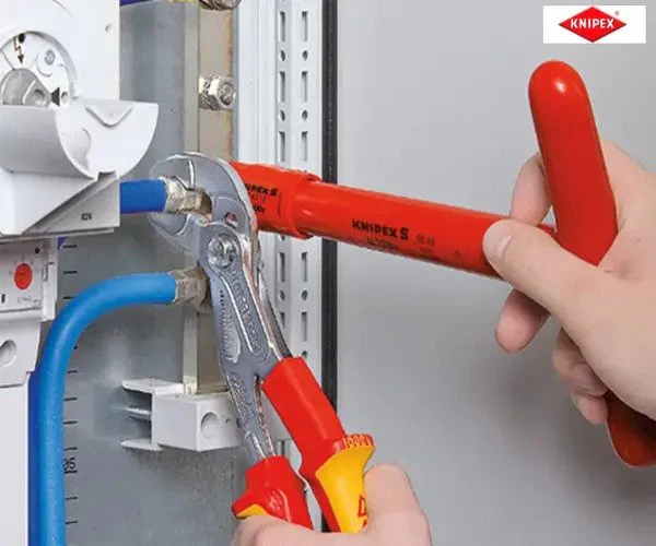 Knipex VDE Cobra® Water Pump Pliers 250mm - Image 13