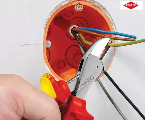 Knipex VDE X-Cut Compact Diagonal Cutter 160mm - Image 5