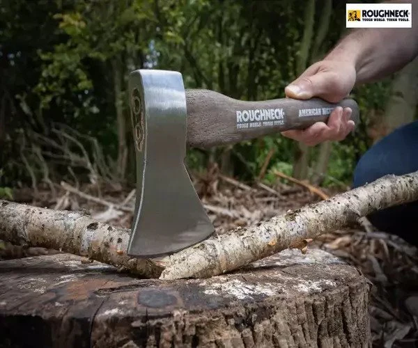 Roughneck FSC® American Hickory Hatchet 600g (1.1/4 lb) - Image 4