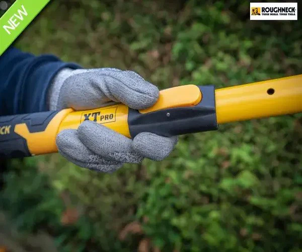 Roughneck XT Pro Telescopic Bypass Loppers 695 - 945mm - Image 4