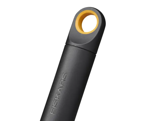 Fiskars Solid™ Planters Hoe - Image 3