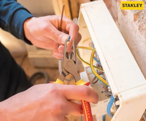 Stanley FatMax® Combination Pliers VDE 160mm - Image 2