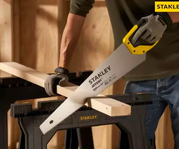 Stanley Jet Cut Heavy-Duty Handsaw 550mm (22in) 7 TPI - Image 3