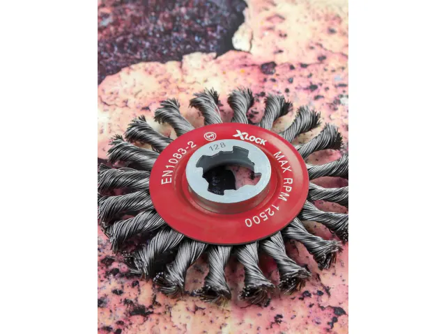 Faithfull X-LOCK Conical Wire Brush 115mm M14x2, 0.50mm Steel Wire - Image 4