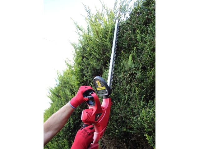 Olympia Power Tools X20S™ Cordless Hedge Trimmer 20V 1 x 2.0Ah Li-ion - Image 3
